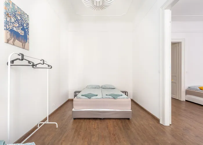 Anker Center By Stn Apartment Budapest