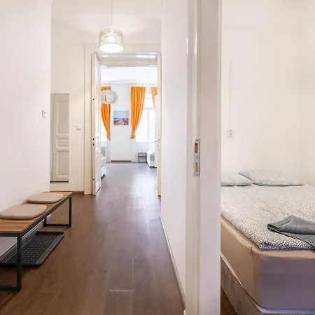 Apartment Anker Center By Stn Budapest