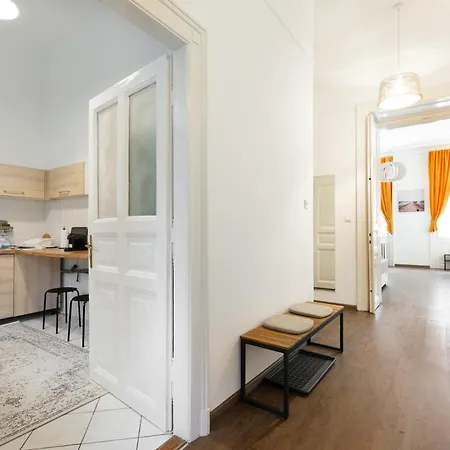 Daire Anker Center By Stn Budapeşte