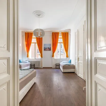 Anker Center By Stn *